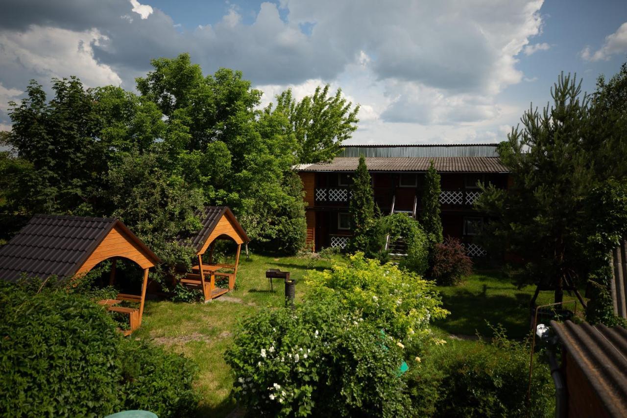 Sadyba U Gansa Svityaz' Esterno foto